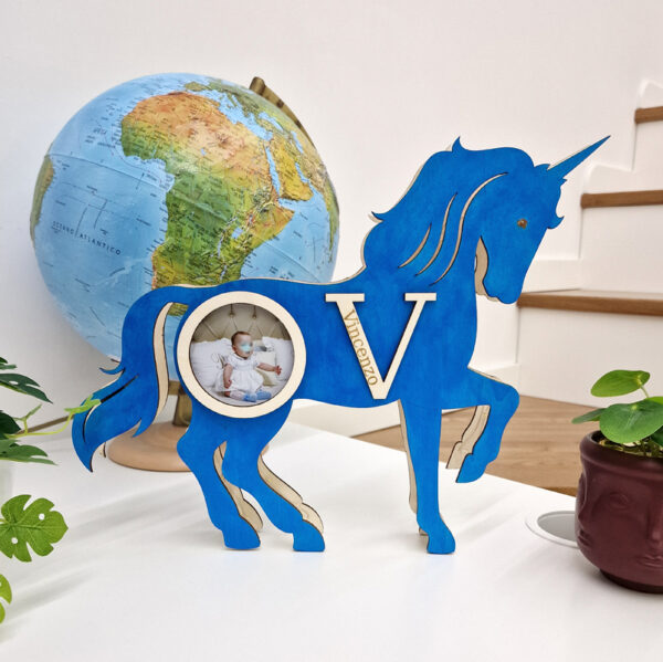 Lampada unicorno con iniziale e foto